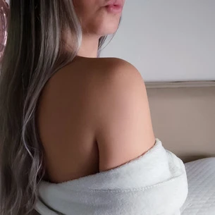 Luxe Hanoi Babe